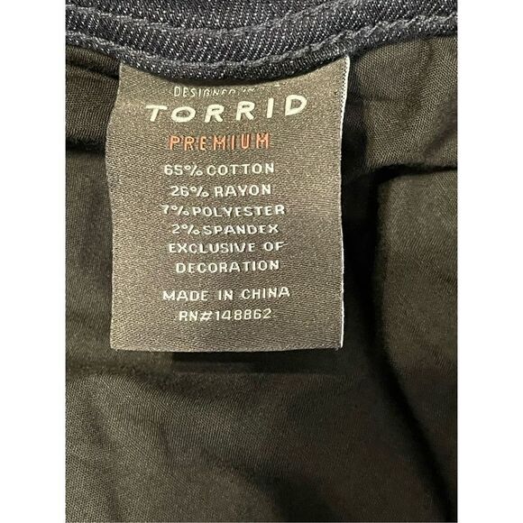 ❤️Torrid Premium Stretch Luxe Skinny Jeans 22R - Picture 7 of 8